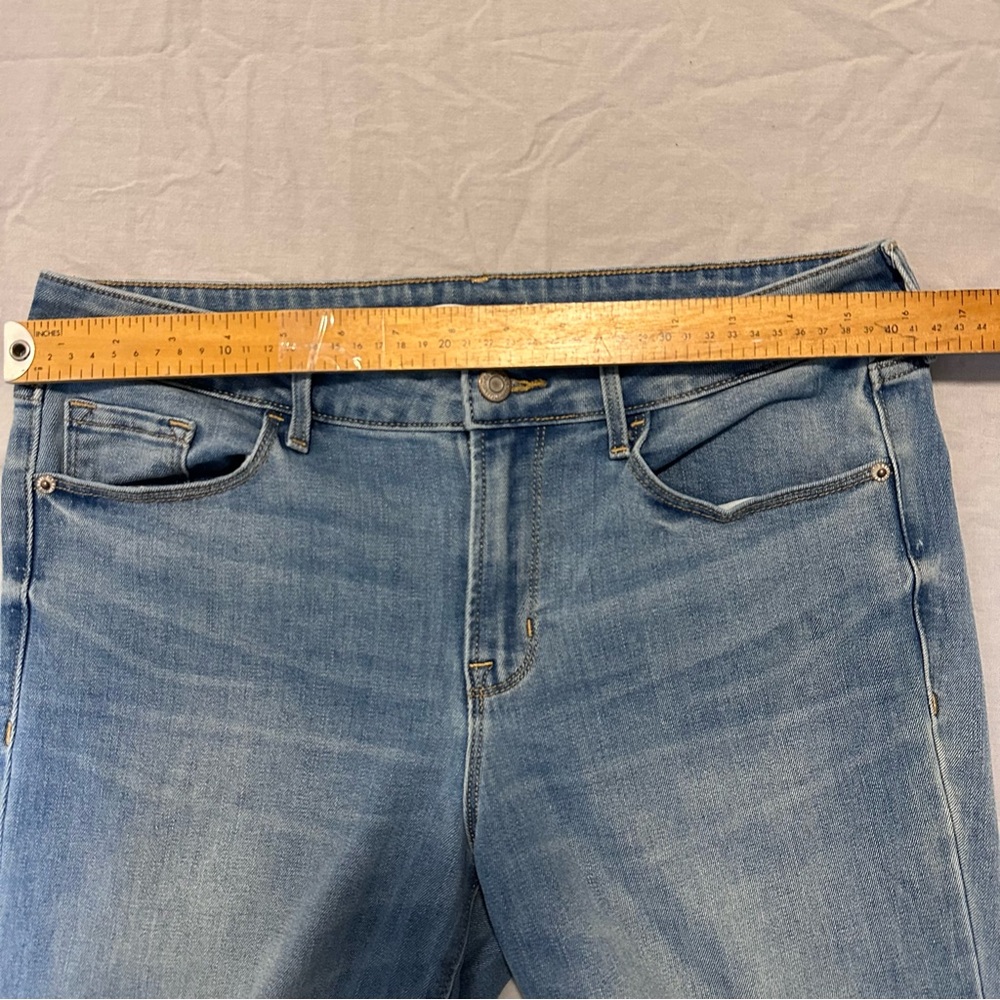Straight Leg Jeans - Picture 6 of 8